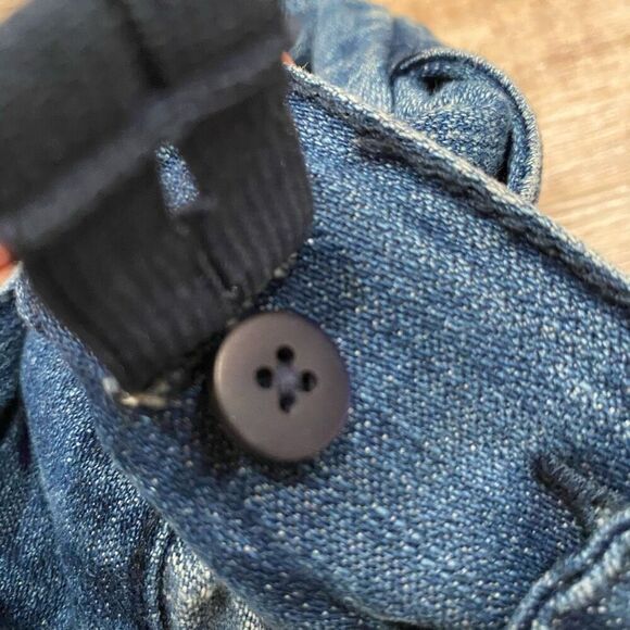 Old Navy Denim Jean Skirt Adjustable Waist Toddler Size 2T - Picture 7 of 8